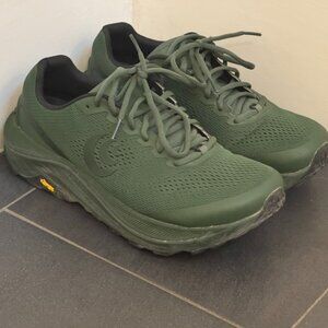 Topo Ultraventure 3 Forest Green Size 9.5 Mens